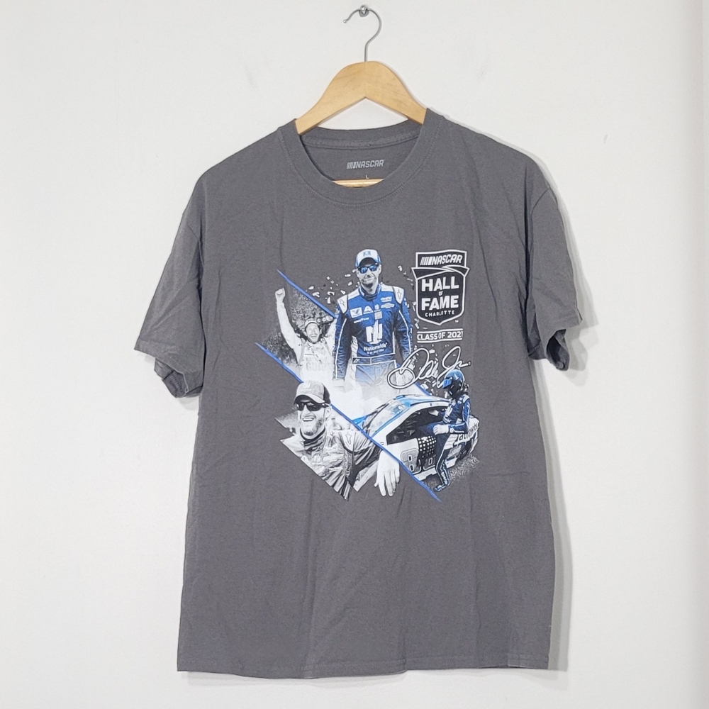 NASCAR Dale Earnhardt Jr. 88 Hall of Fame Race Car Driver Cotton Graphic T-Shirt
